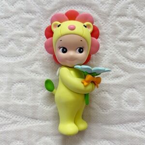 Sonny Angel Flower Gift Series Daisy Lion Lime Green Figure